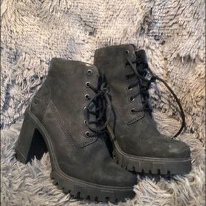 Women’s boots